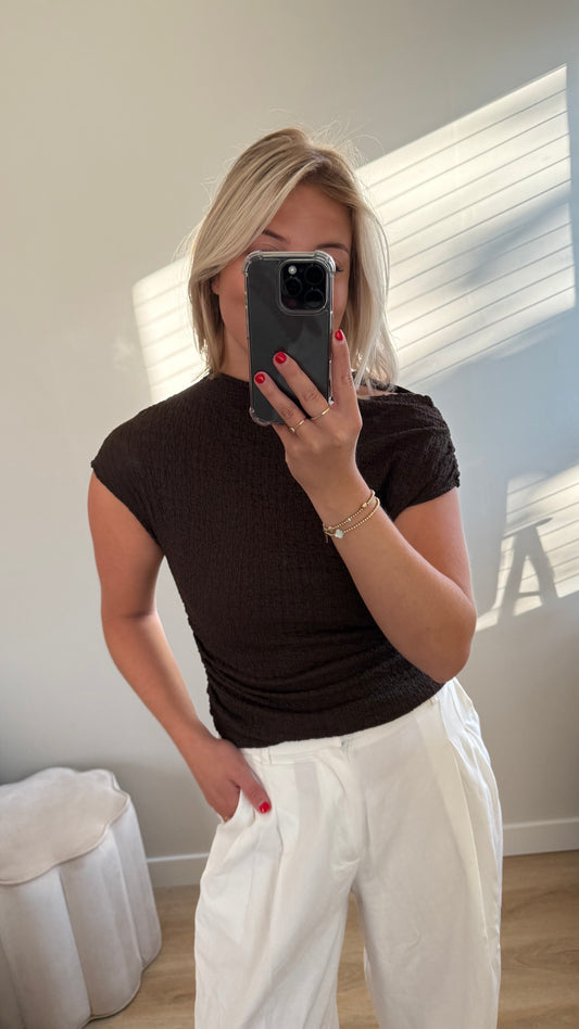 Set bruin Loes