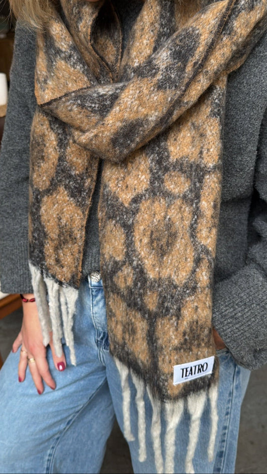 Sjaal panter Tess