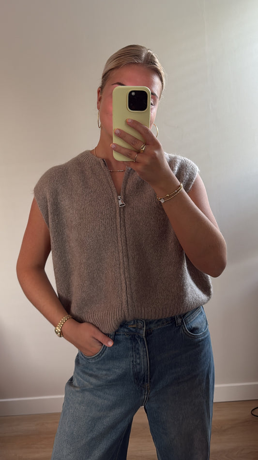 Gebreide gilet licht bruin Mila